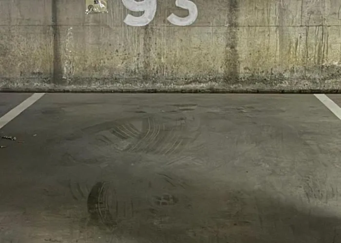 Free Parking Sudio Apartament Tirana