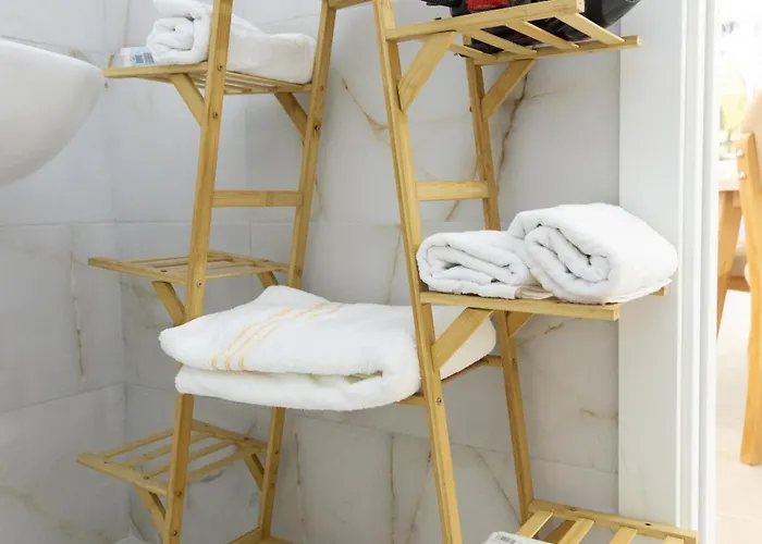 Free Parking Sudio Apartment Tirana