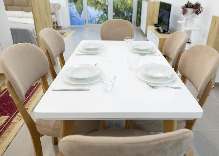 Free Parking Sudio Apartament